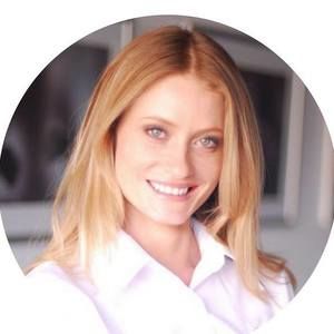 Meet your Posher, Julia